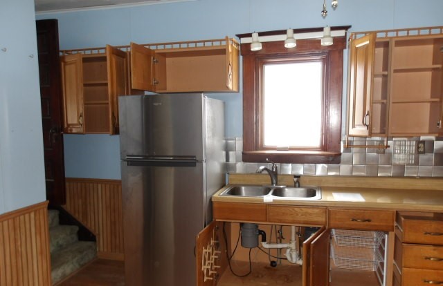 306 S Oakwood Street, Oakwood, IL 61858