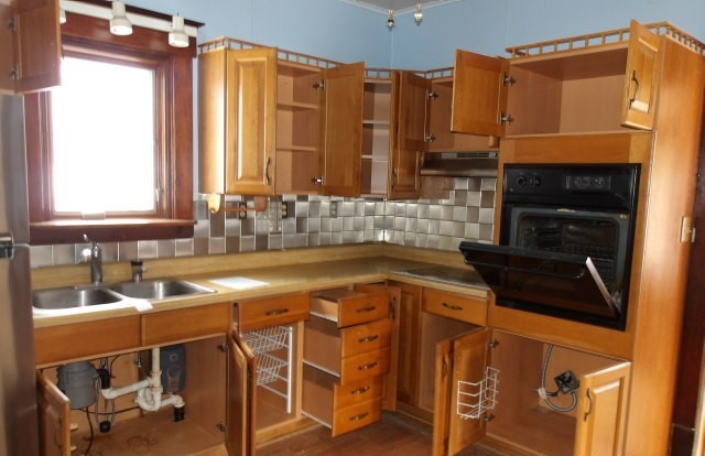 306 S Oakwood Street, Oakwood, IL 61858