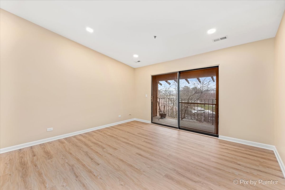 21W581 North Avenue #58, Lombard, IL 60148