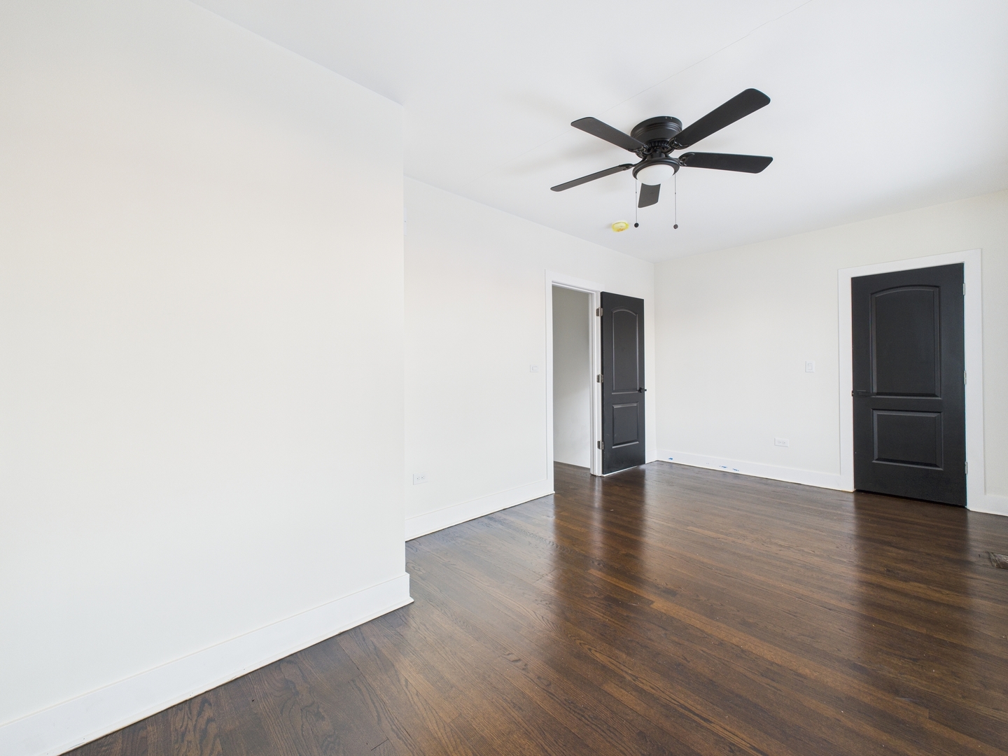 8024 S Loomis Boulevard, Chicago, IL 60620