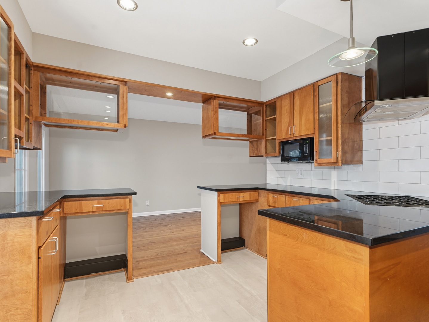 105 Blackhawk Drive, Minooka, IL 60447