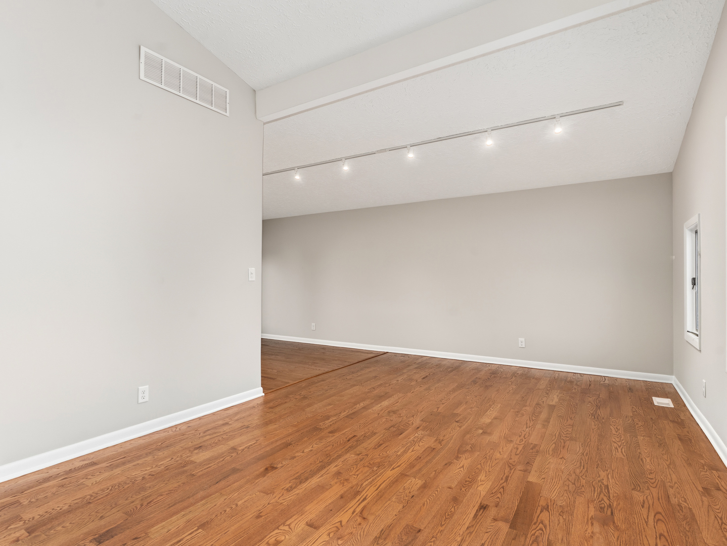 105 Blackhawk Drive, Minooka, IL 60447