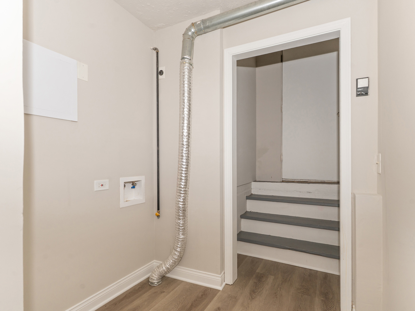 105 Blackhawk Drive, Minooka, IL 60447