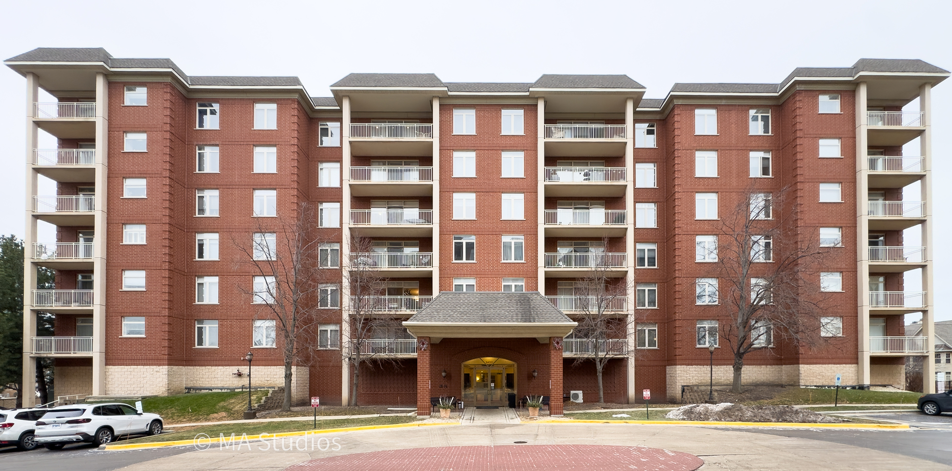 8400 Callie Avenue #312, Morton Grove, IL 60053