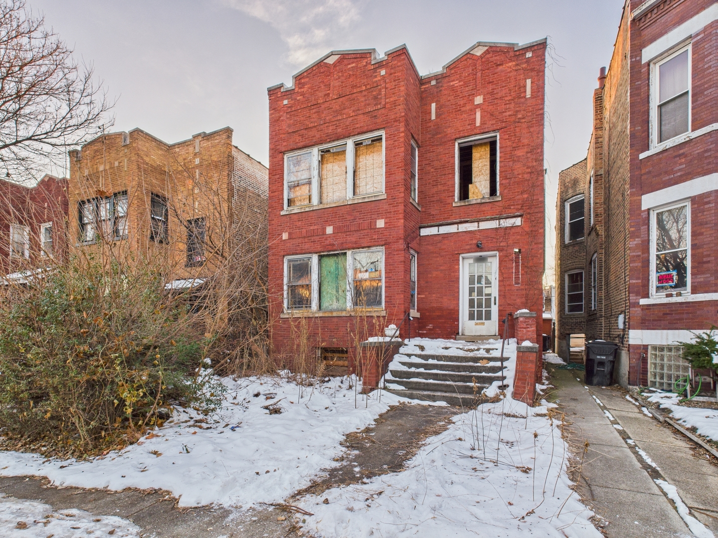 6636 S Ingleside Avenue, Chicago, IL 60637
