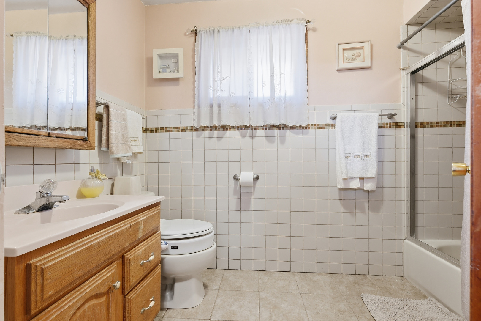 1426 N ROHDE Avenue, Berkeley, IL 60163