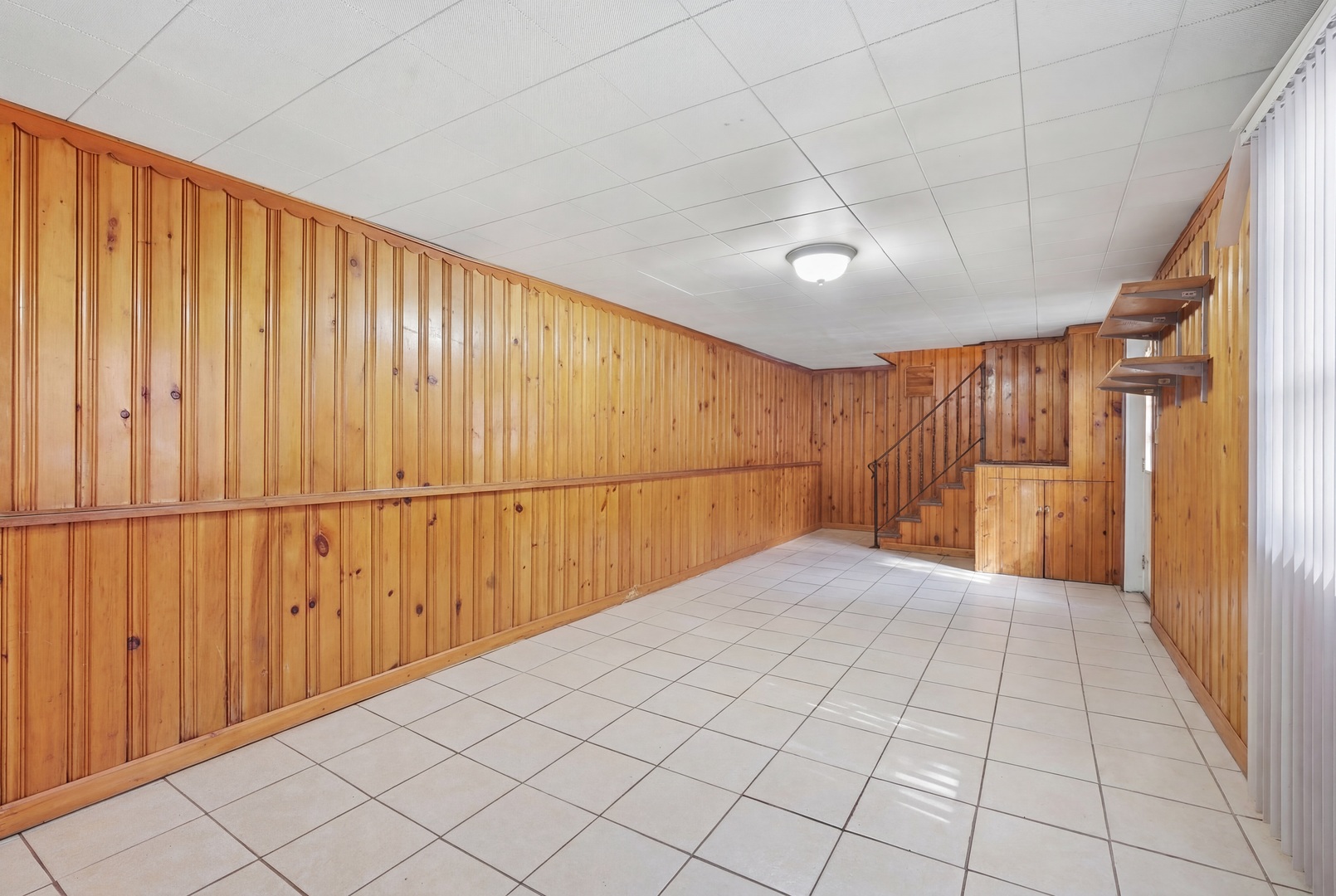 1426 N ROHDE Avenue, Berkeley, IL 60163