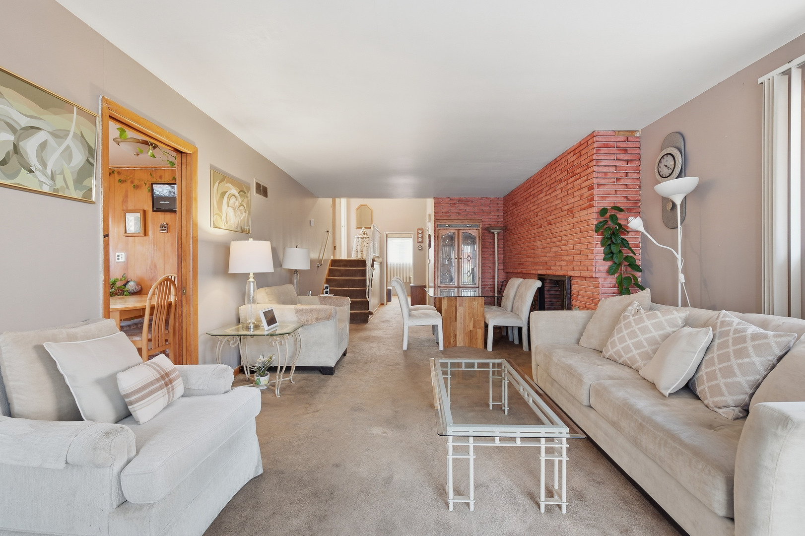 1426 N ROHDE Avenue, Berkeley, IL 60163