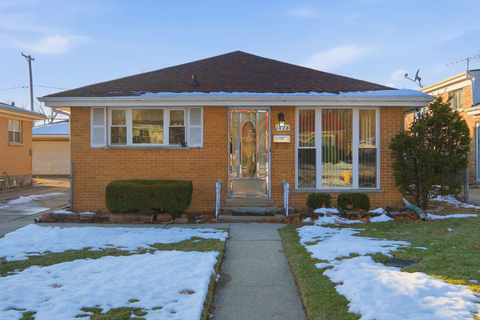 1426 N ROHDE Avenue, Berkeley, IL 60163