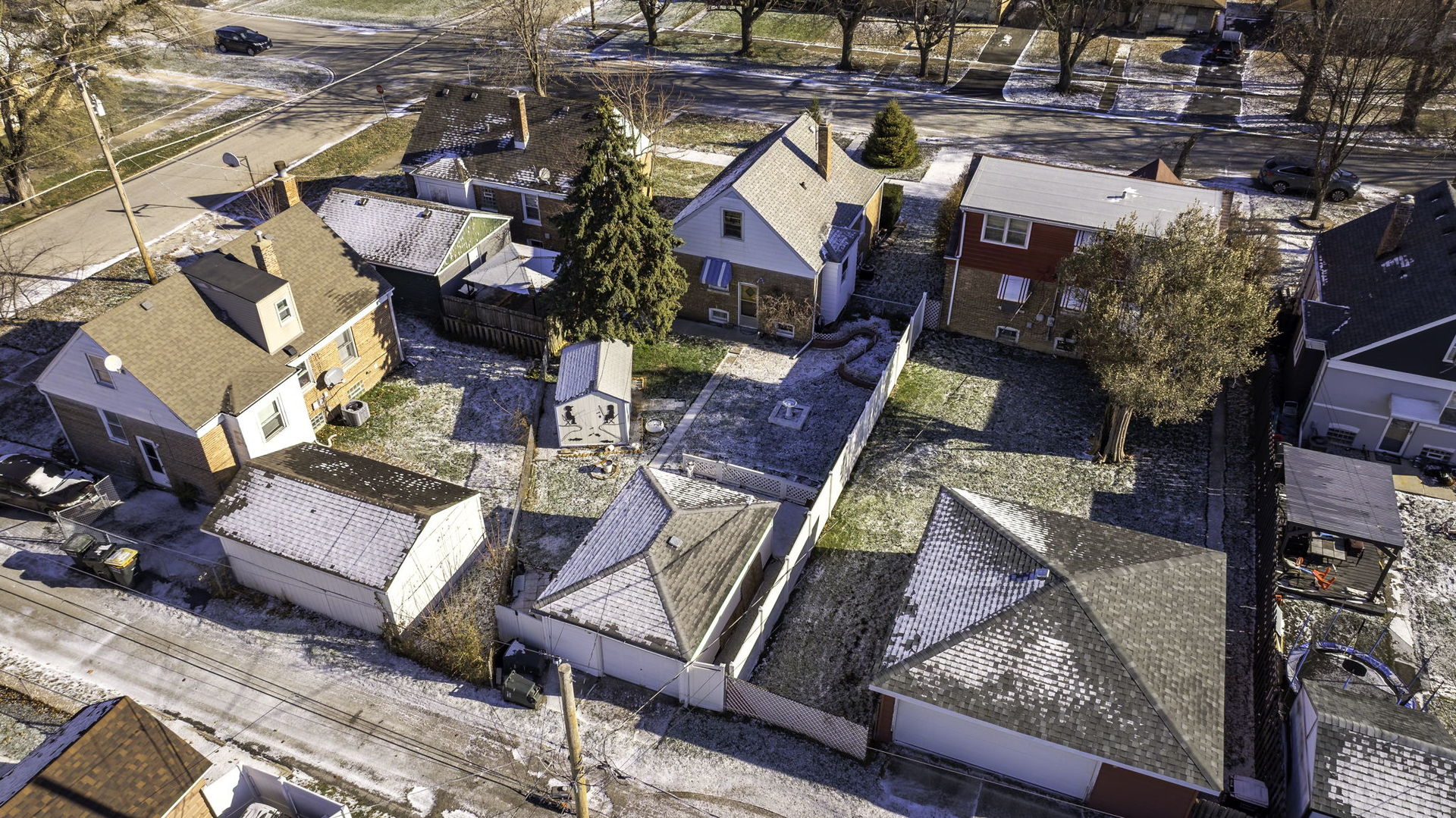 17912 School Street, Lansing, IL 60438