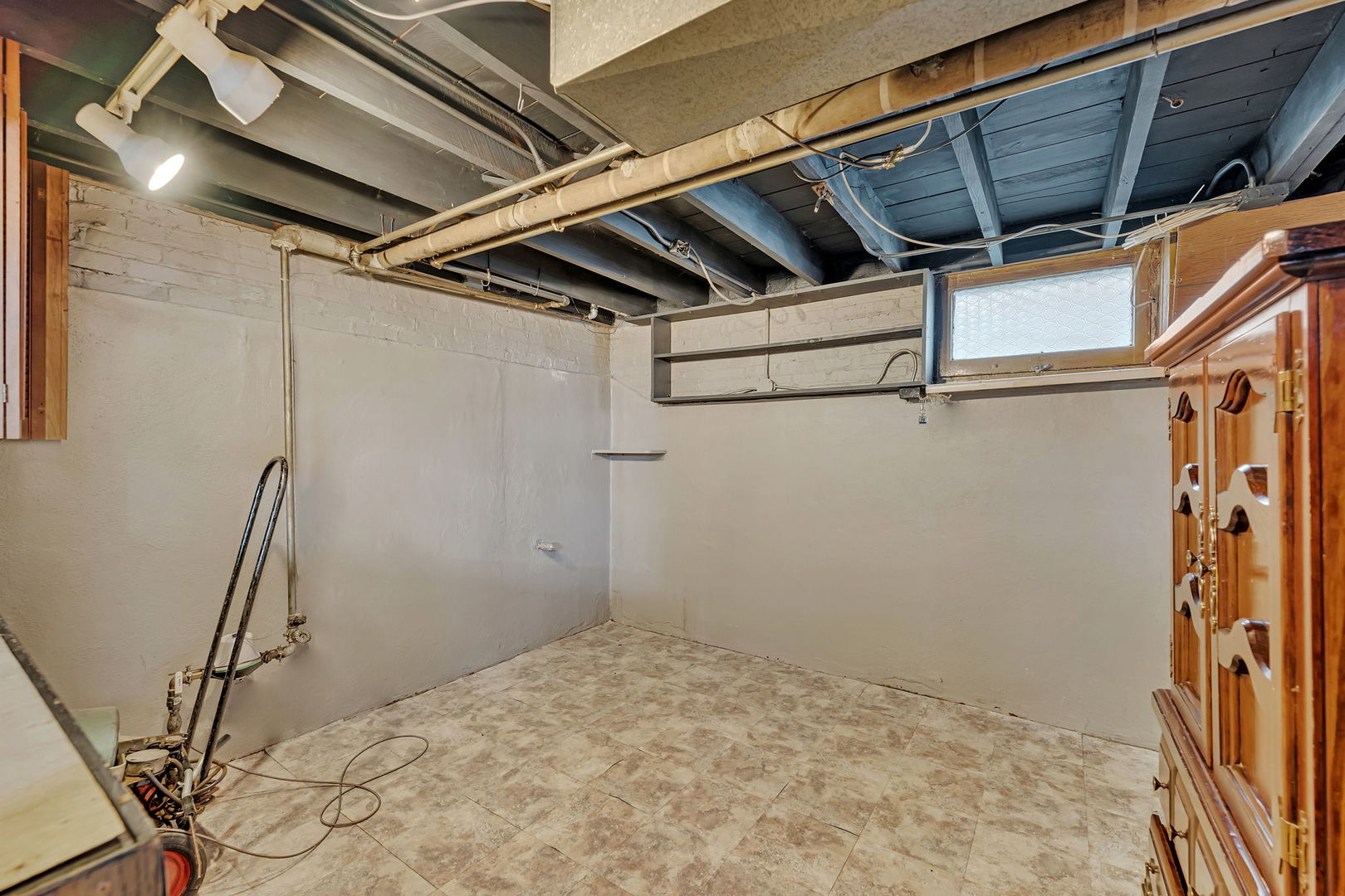 17912 School Street, Lansing, IL 60438