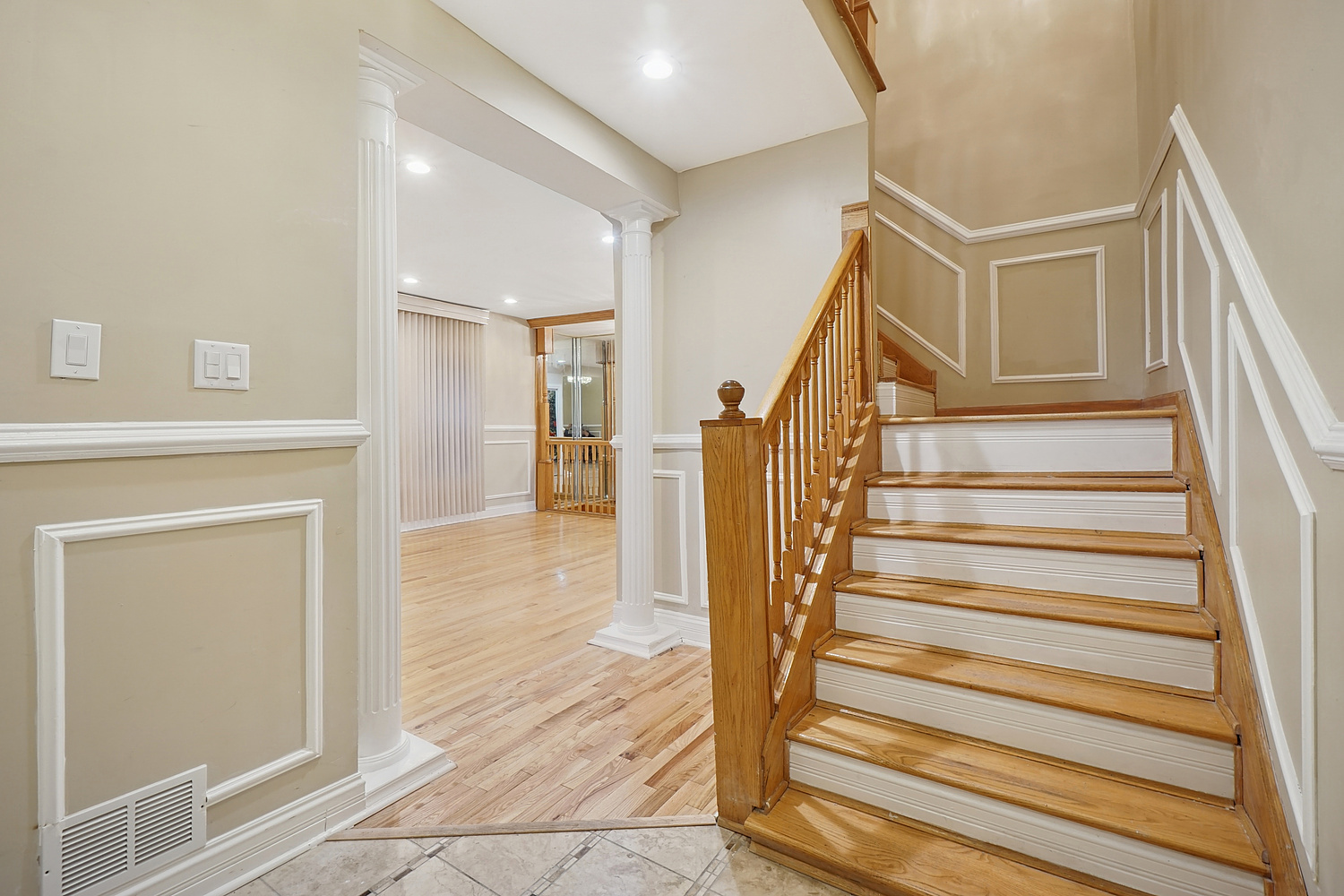 5124 W Saint Paul Avenue, Chicago, IL 60639