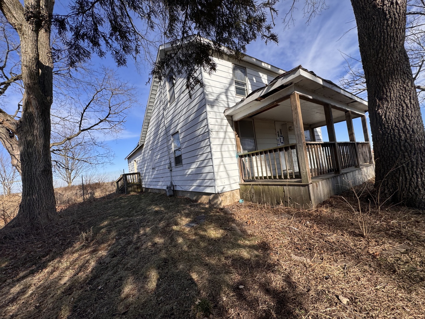 224 E State Street, Washburn, IL 61570