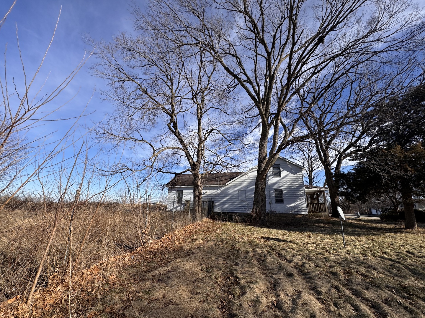 224 E State Street, Washburn, IL 61570