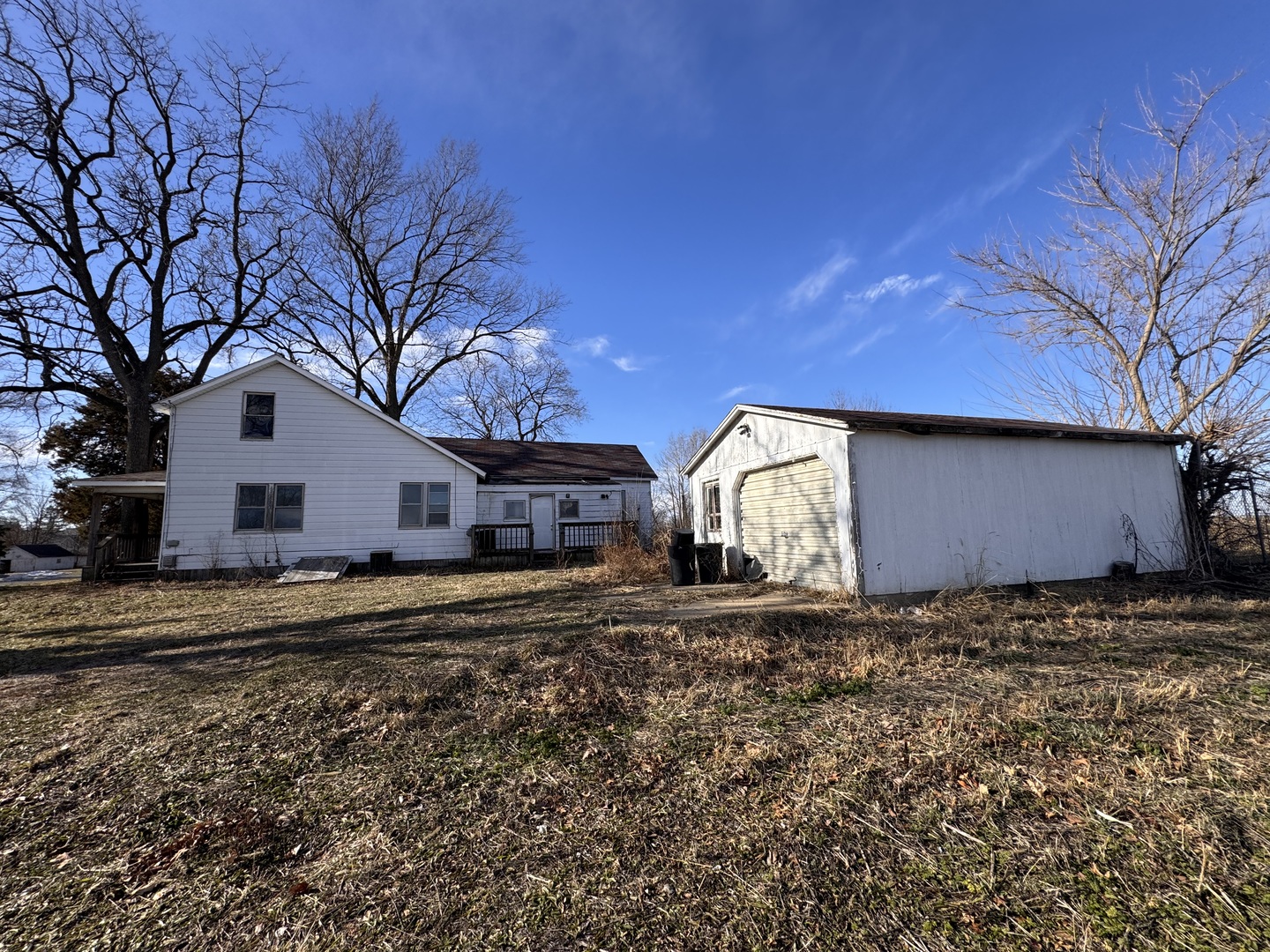 224 E State Street, Washburn, IL 61570