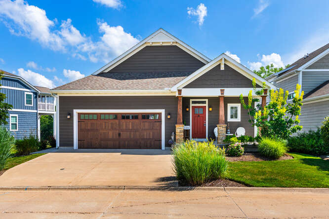 17 Windward Way, Ottawa, IL 61350