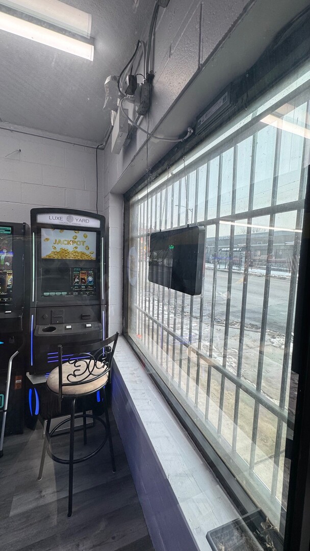 200 E 35th Street, Chicago, IL 60616