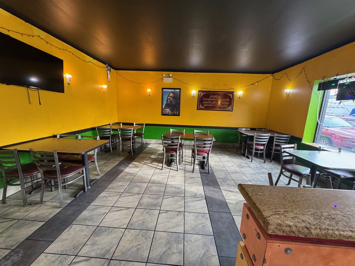 200 E 35th Street, Chicago, IL 60616