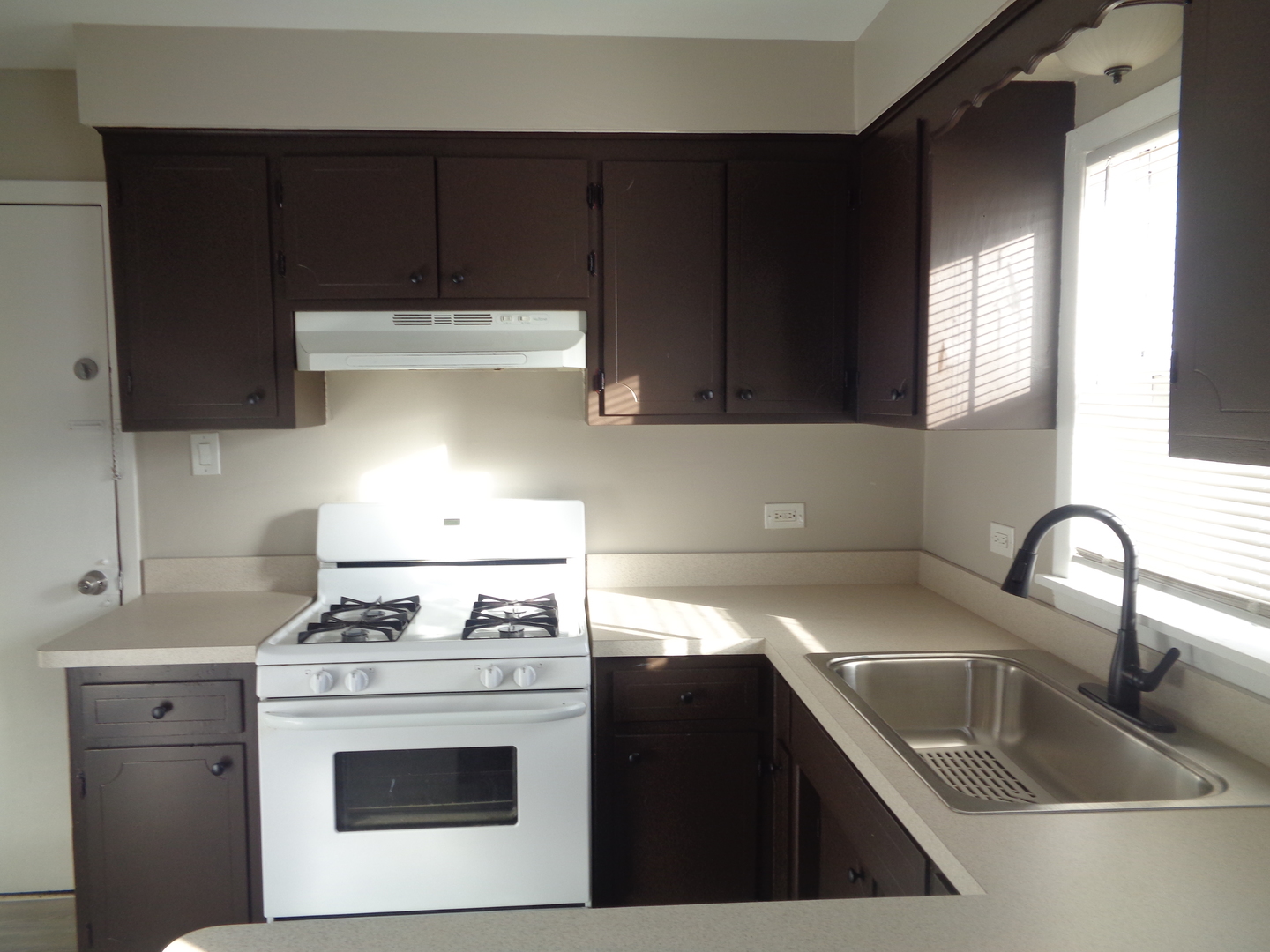 8701 S 81st Court #3, Hickory Hills, IL 60457