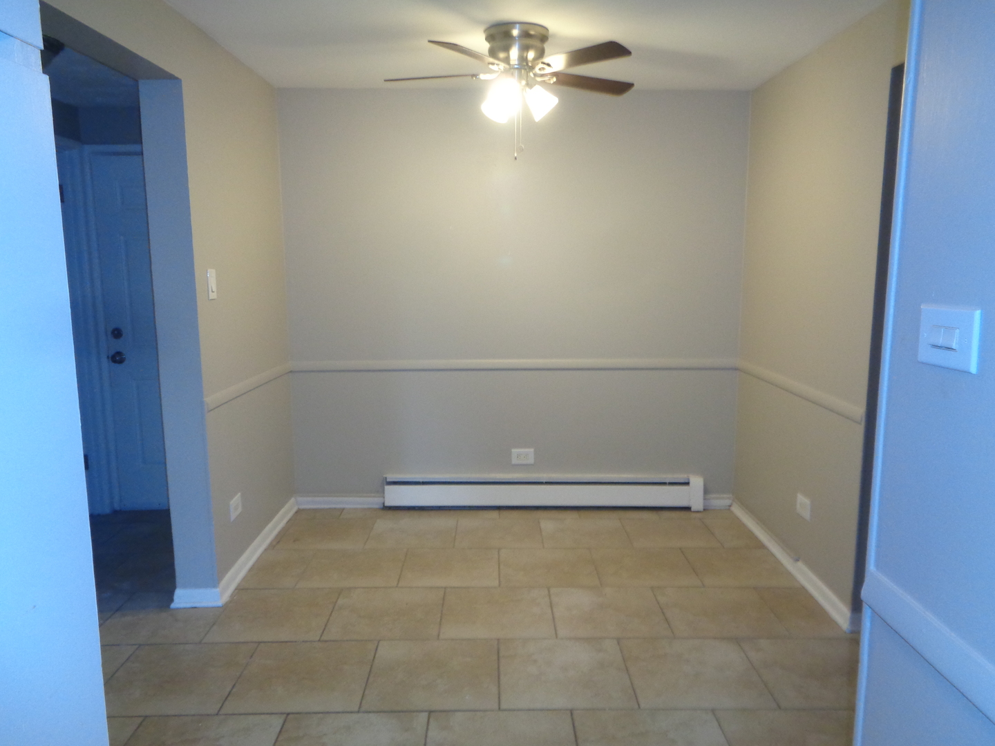 10748 S harlem Street #1S, Worth, IL 60482