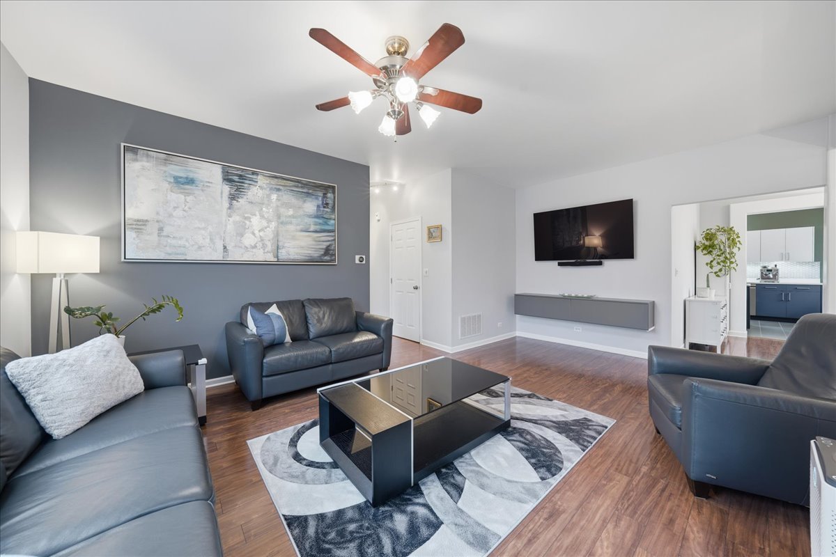 143 Heritage Lane #0, Streamwood, IL 60107