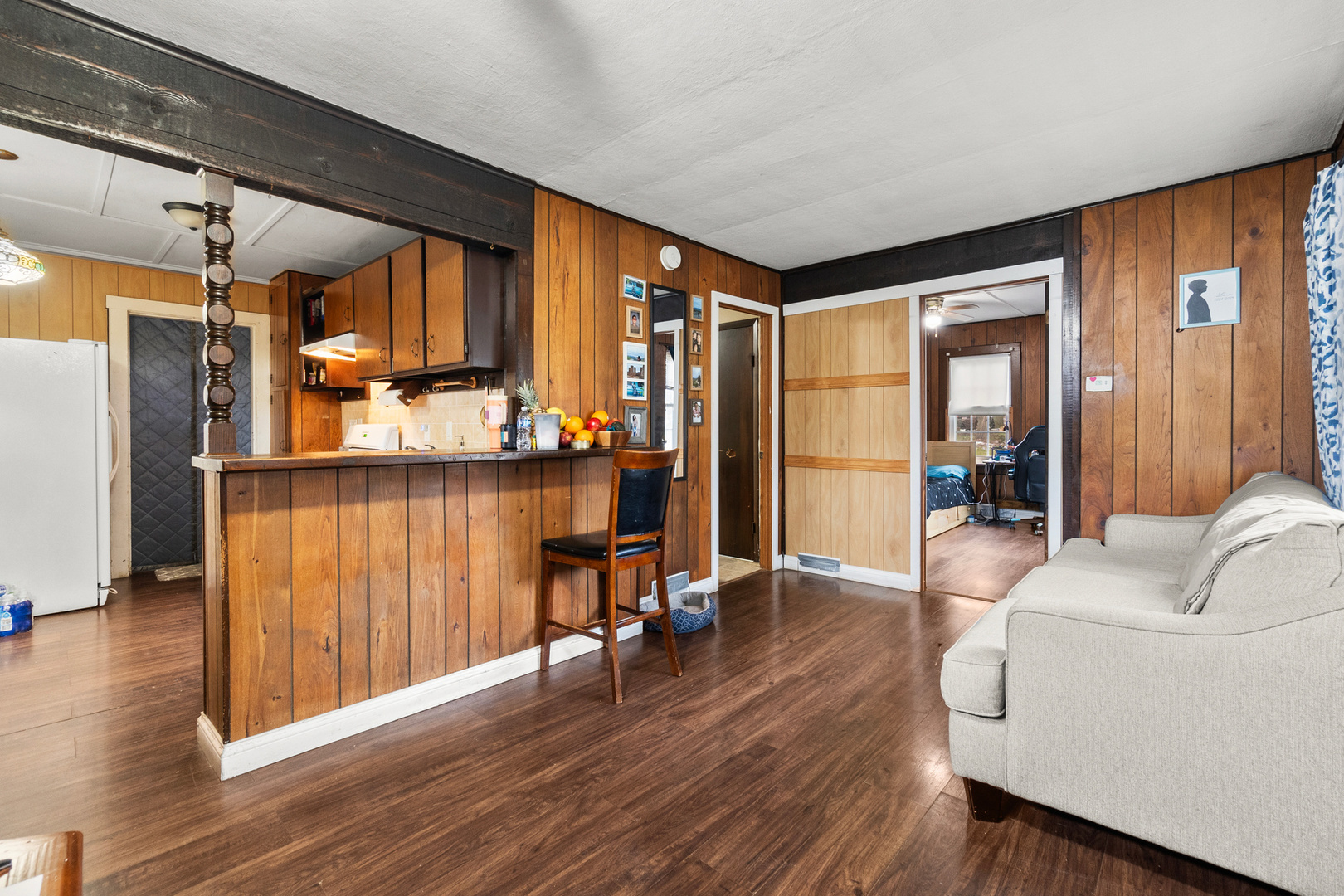 915 Dawes Avenue, Joliet, IL 60435