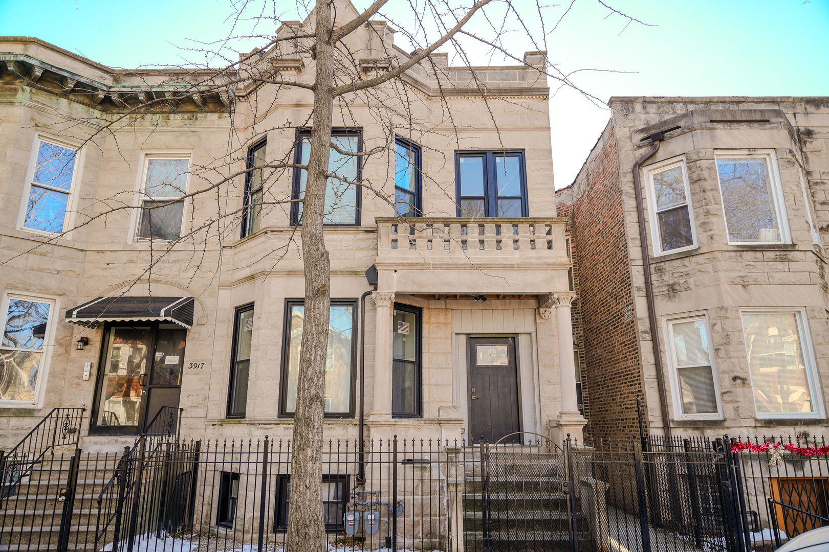 3919 W Flournoy Street, Chicago, IL 60624