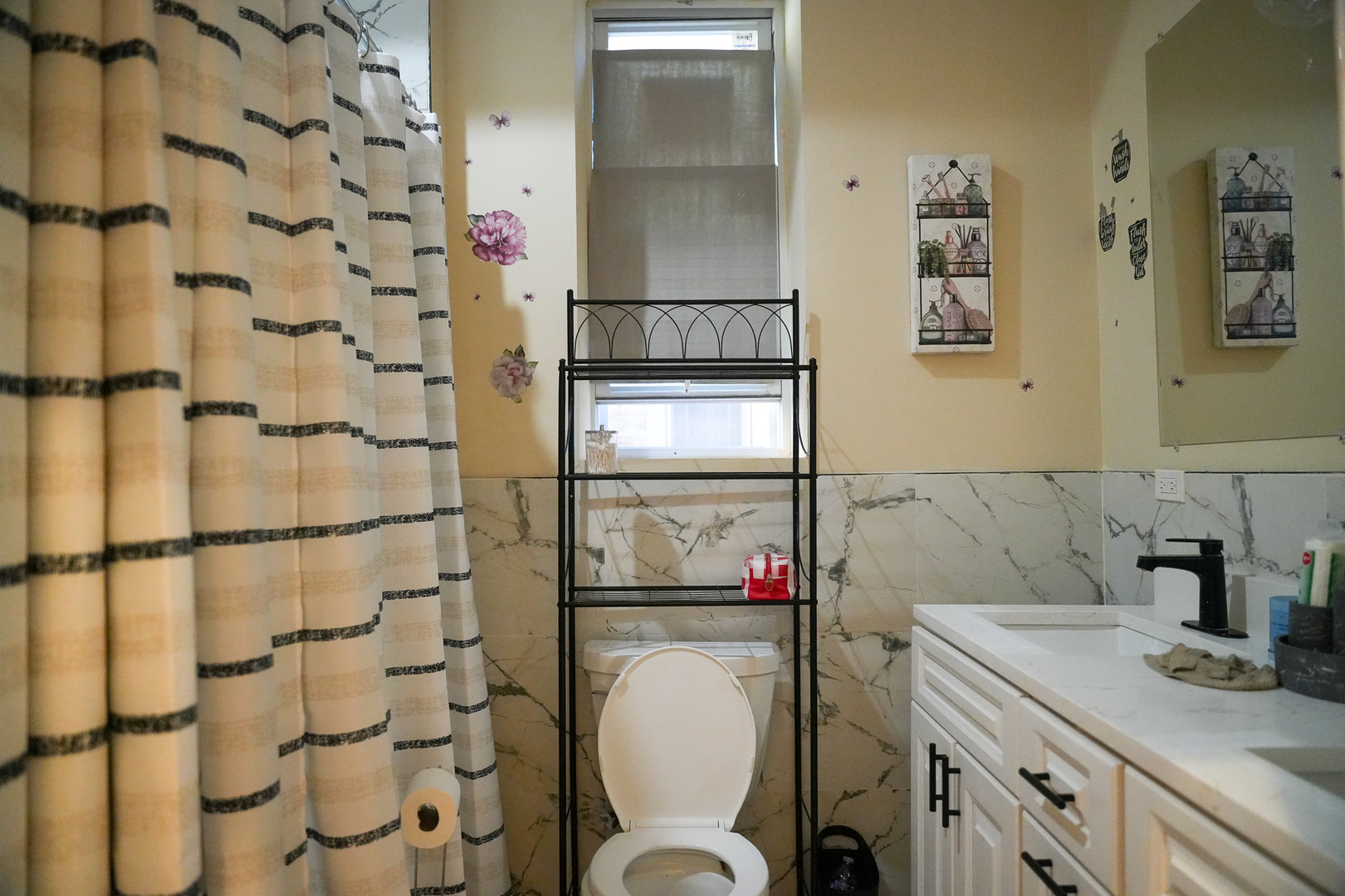 3919 W Flournoy Street, Chicago, IL 60624