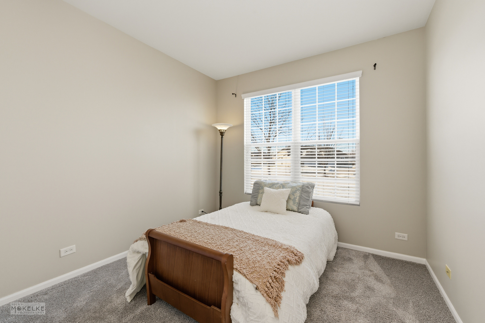 4022 Shoeger Court, Yorkville, IL 60560