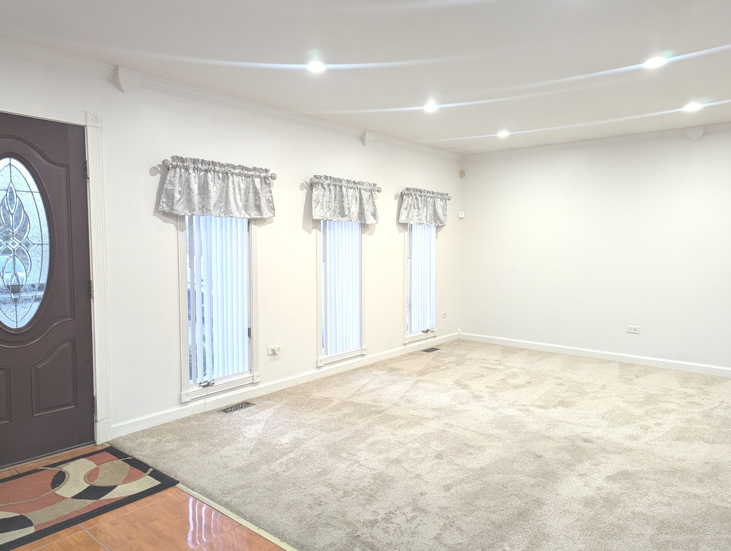 1200 Jacqueline Drive, Crete, IL 60417