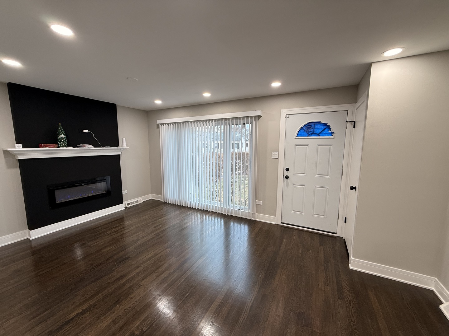 16024 Myrtle Avenue, Harvey, IL 60426