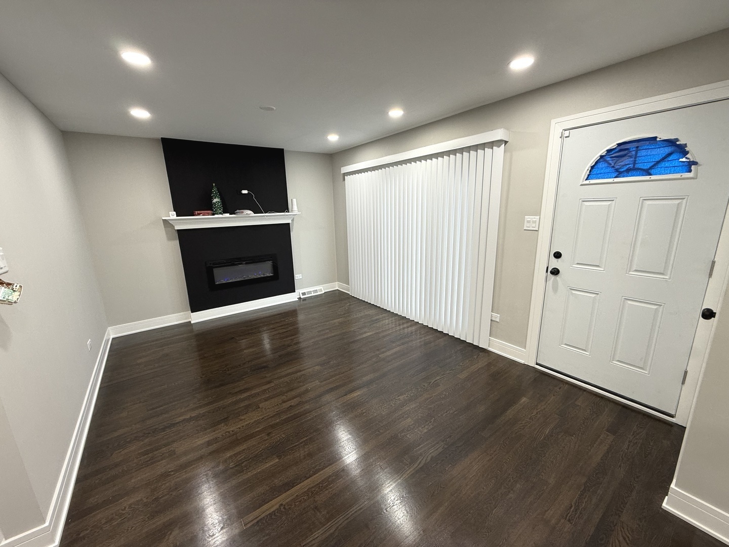 16024 Myrtle Avenue, Harvey, IL 60426