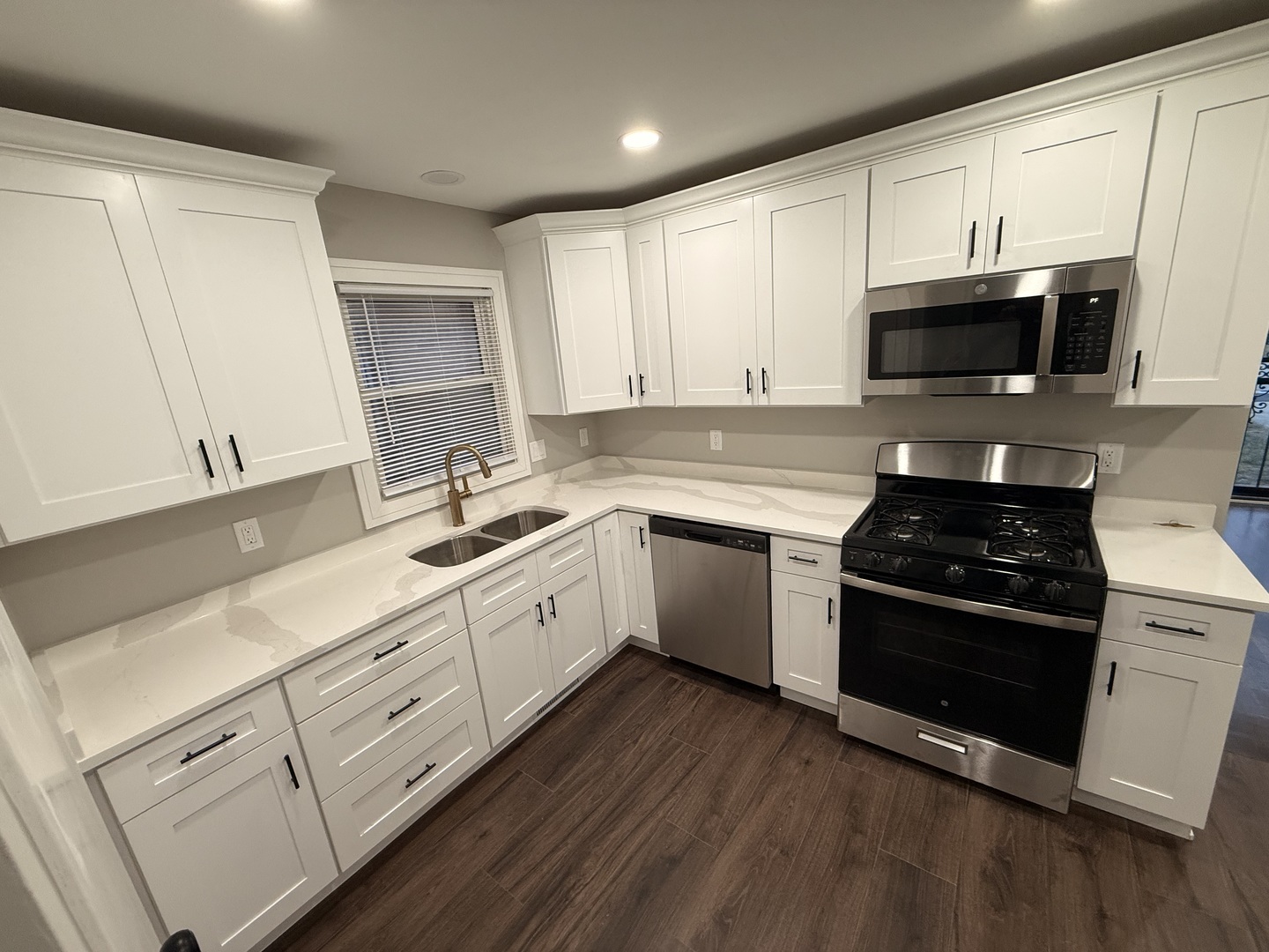 16024 Myrtle Avenue, Harvey, IL 60426