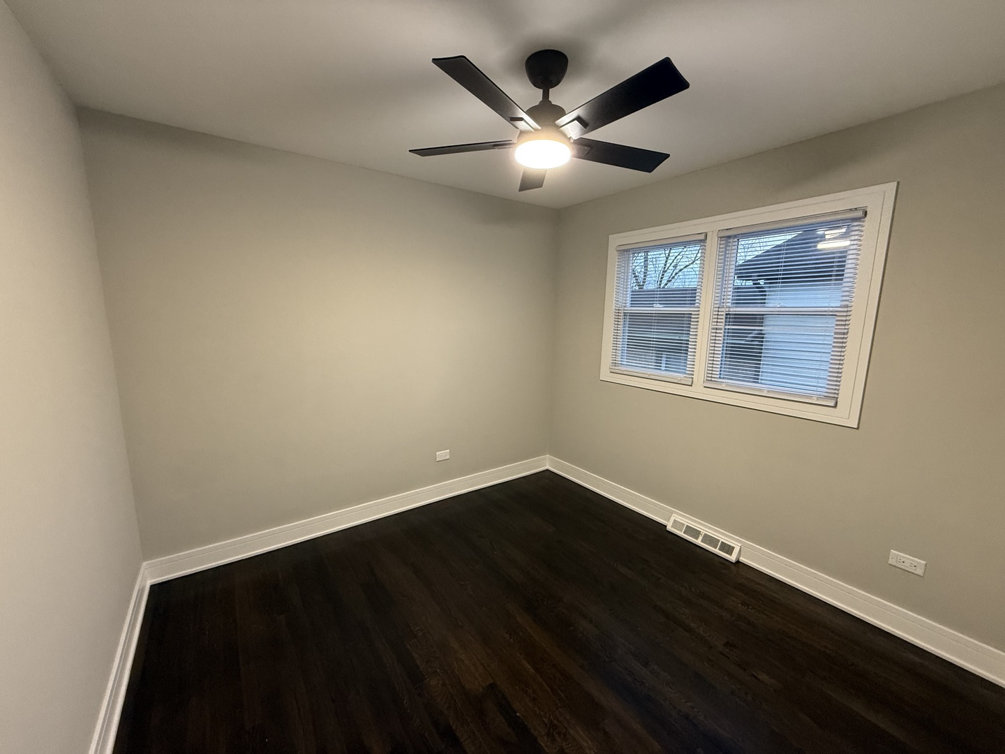 16024 Myrtle Avenue, Harvey, IL 60426