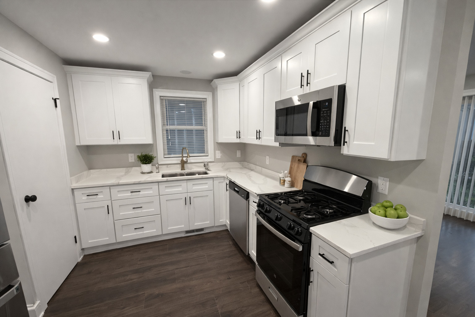 16024 Myrtle Avenue, Harvey, IL 60426