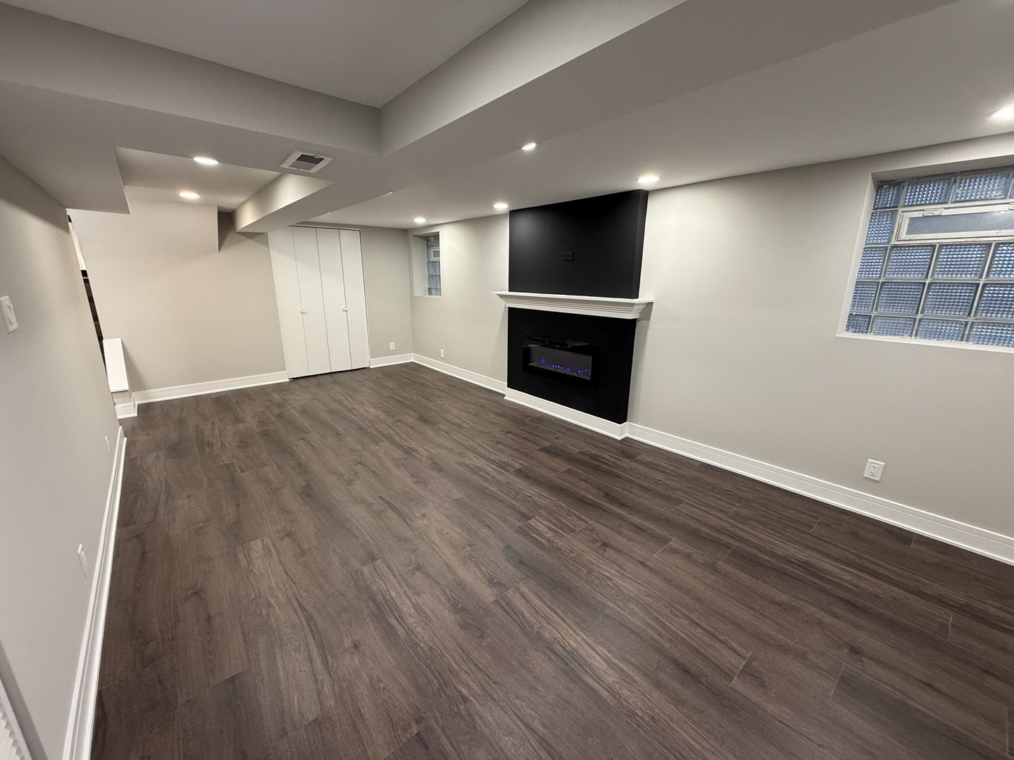 16024 Myrtle Avenue, Harvey, IL 60426