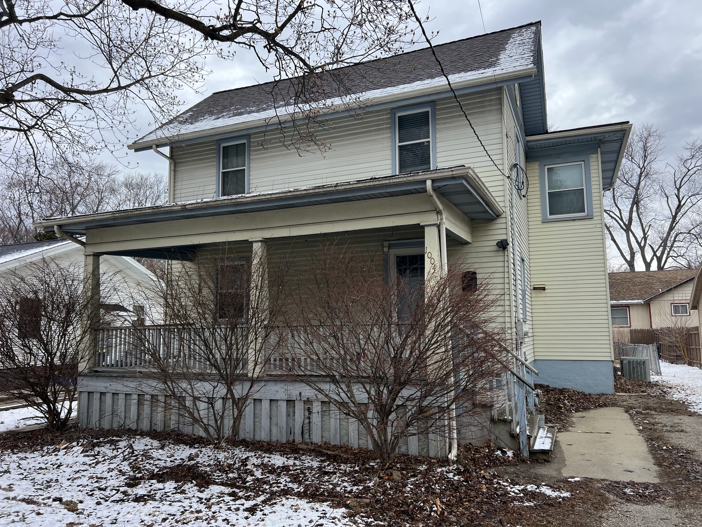 1004 Hovey Avenue, Normal, IL 61761