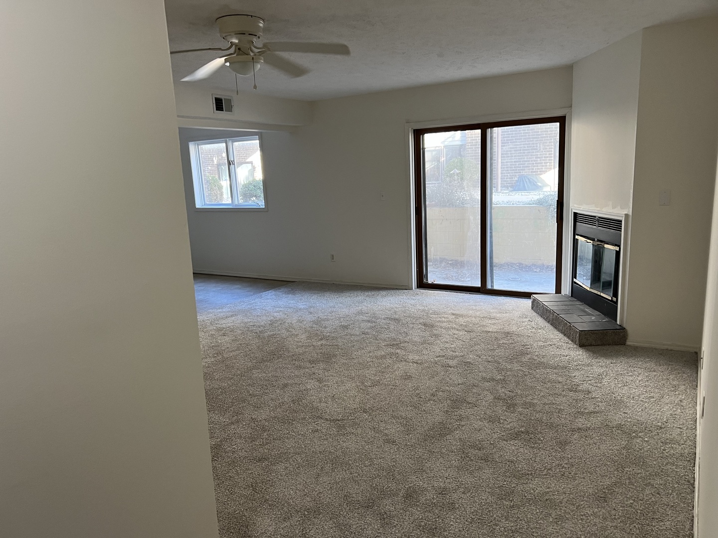 1916 Tracy Drive #31, Bloomington, IL 61704