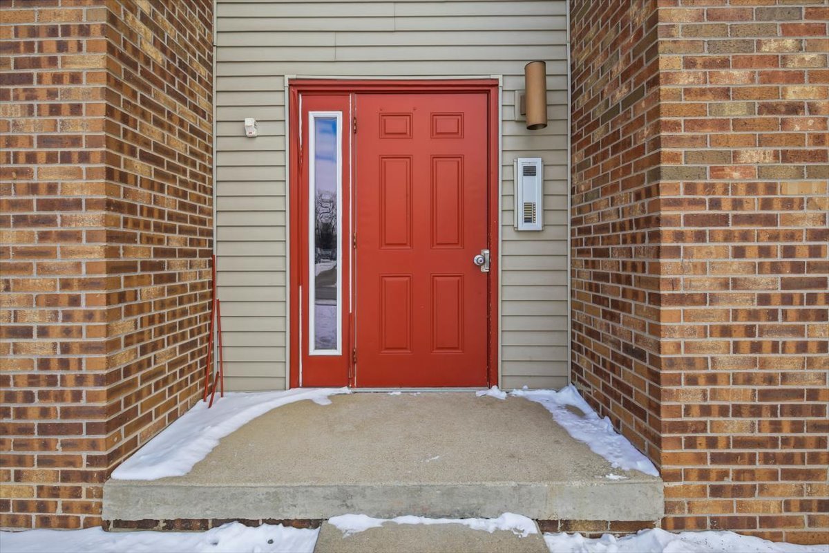 1916 Tracy Drive #31, Bloomington, IL 61704