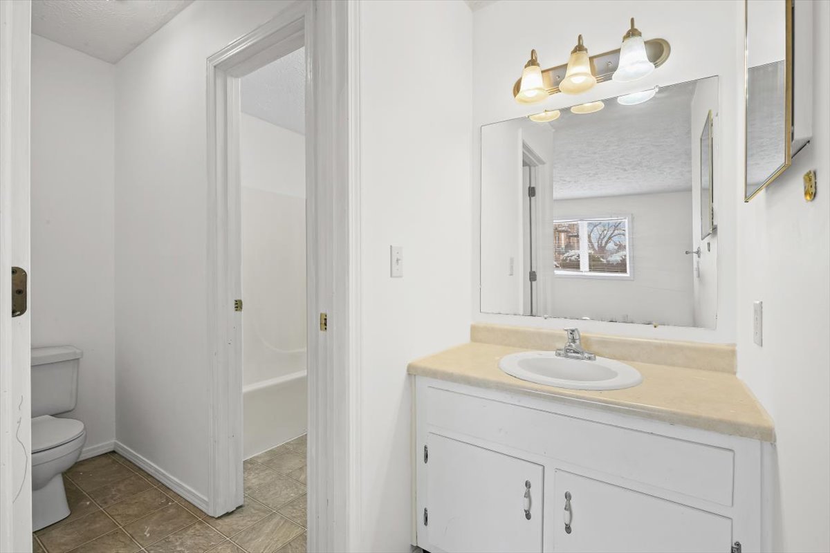 1916 Tracy Drive #31, Bloomington, IL 61704