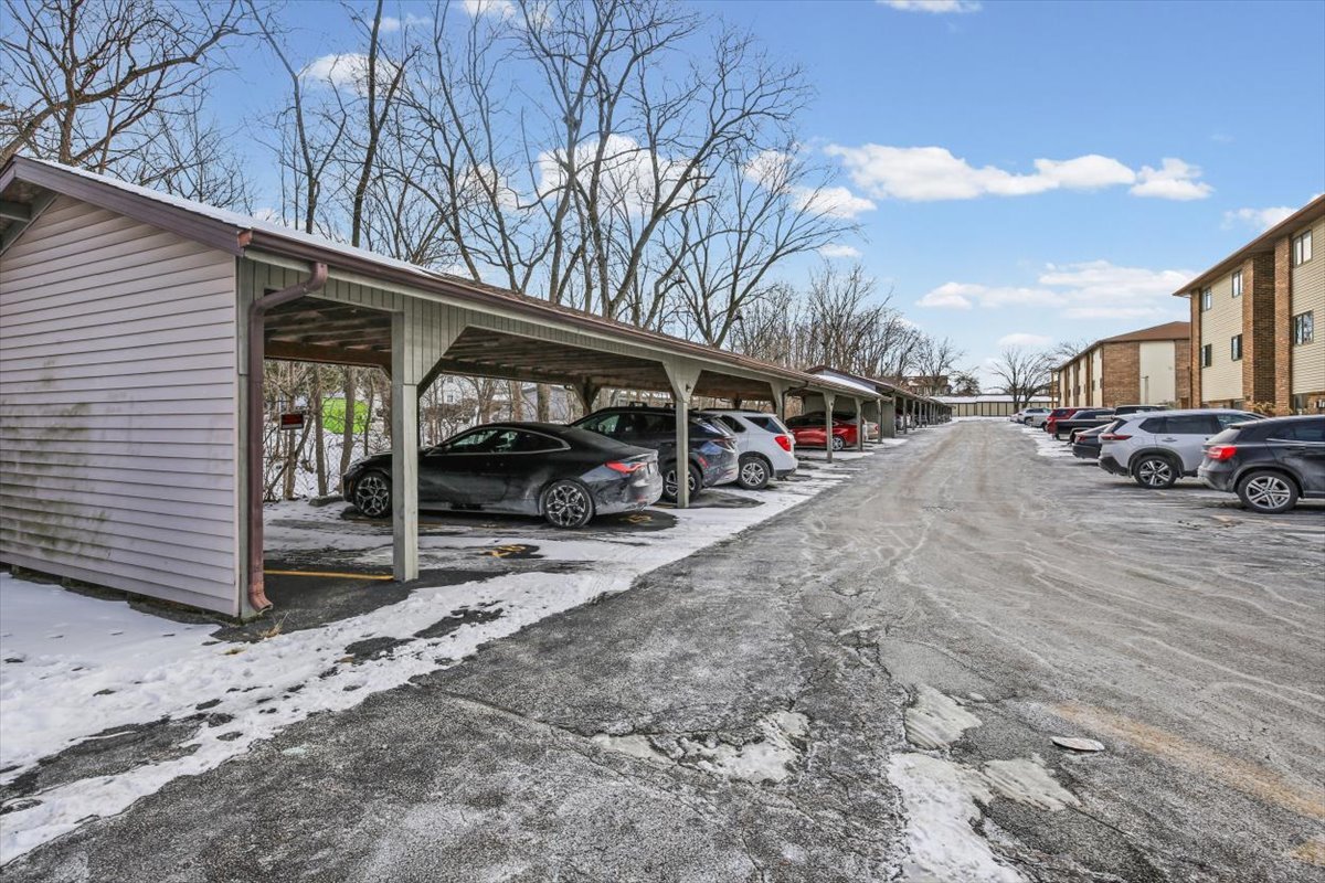 1916 Tracy Drive #31, Bloomington, IL 61704