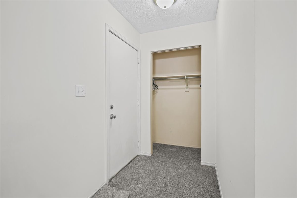 1916 Tracy Drive #31, Bloomington, IL 61704