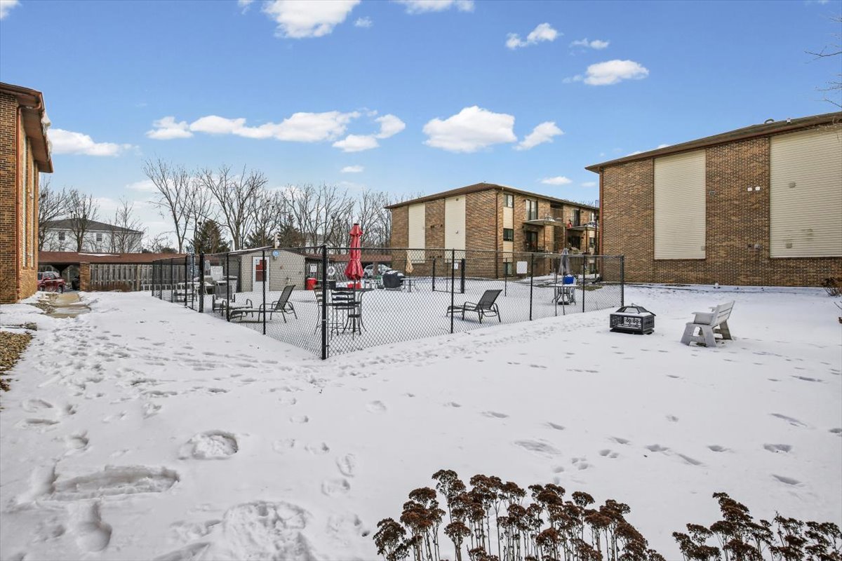 1916 Tracy Drive #31, Bloomington, IL 61704