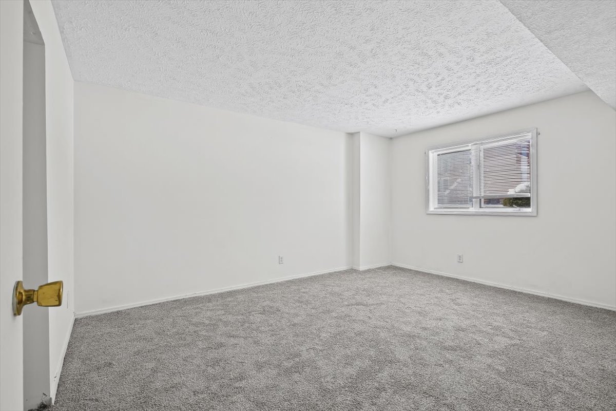 1916 Tracy Drive #31, Bloomington, IL 61704