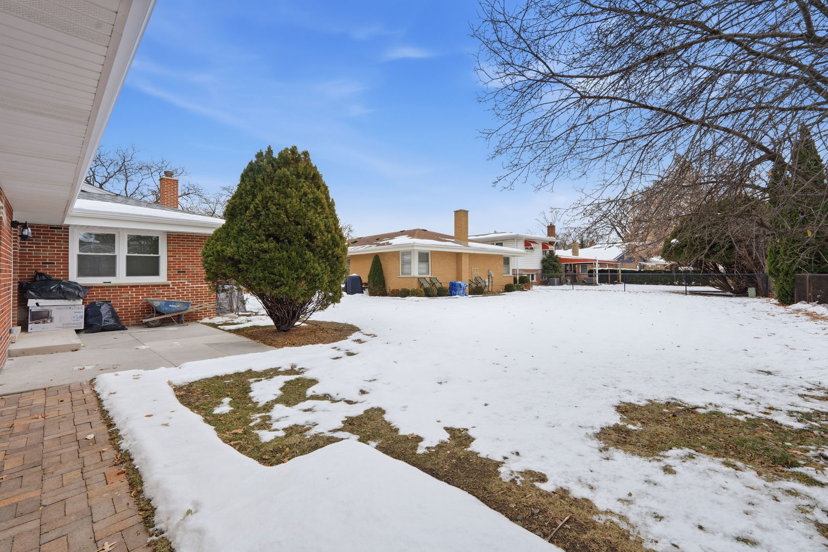 1220 N Hamlin Avenue, Park Ridge, IL 60068