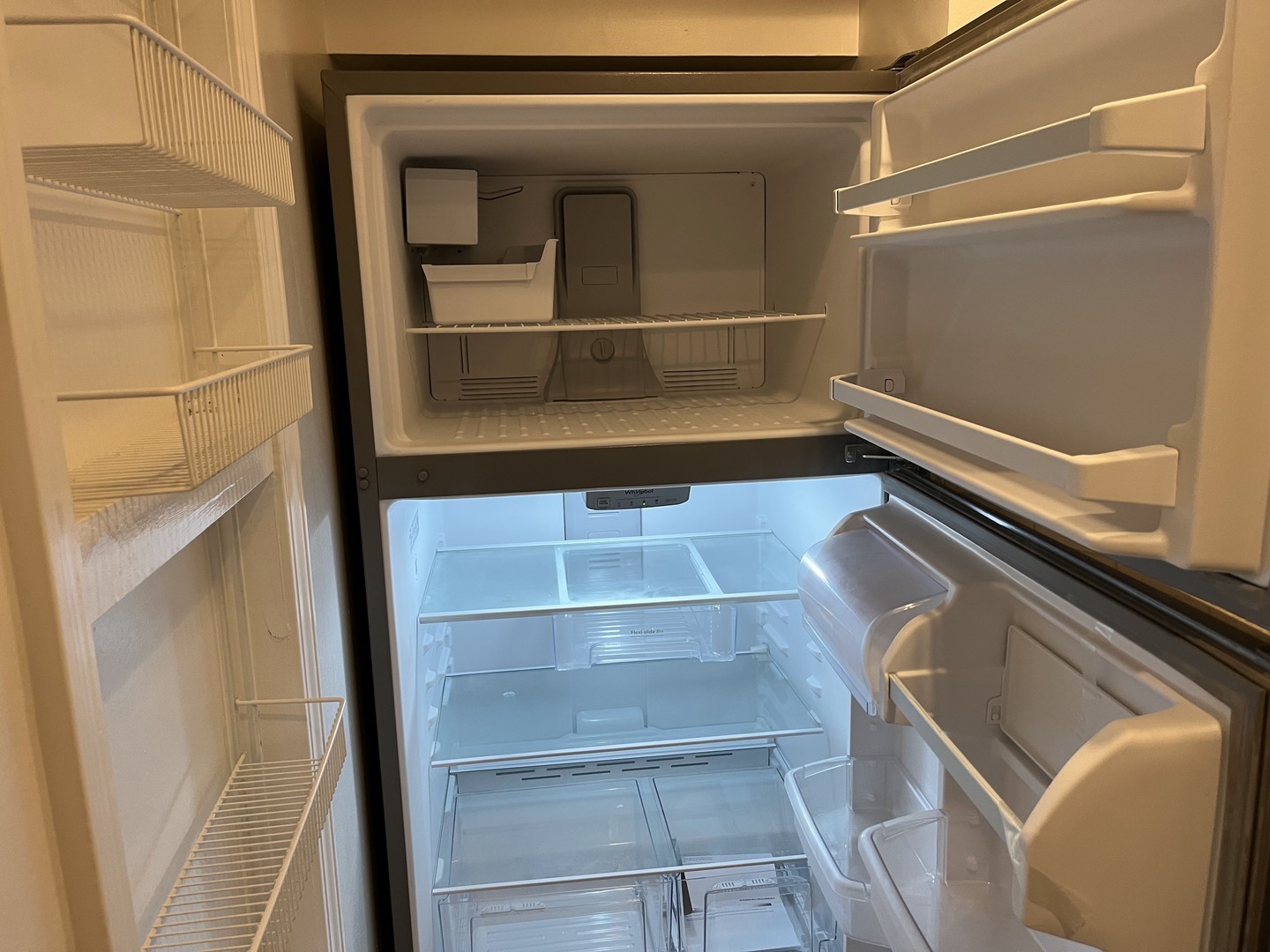 1750 N Marywood Avenue #109, Aurora, IL 60505