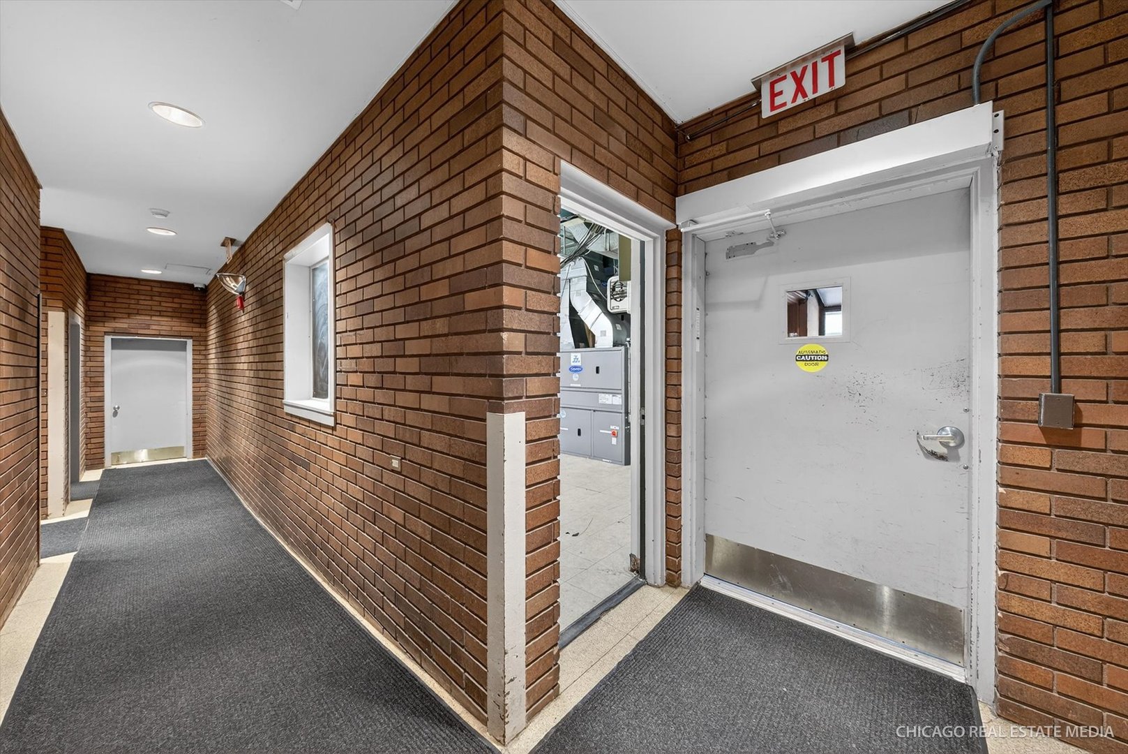 30 E Huron Street #02-COM04, Chicago, IL 60611