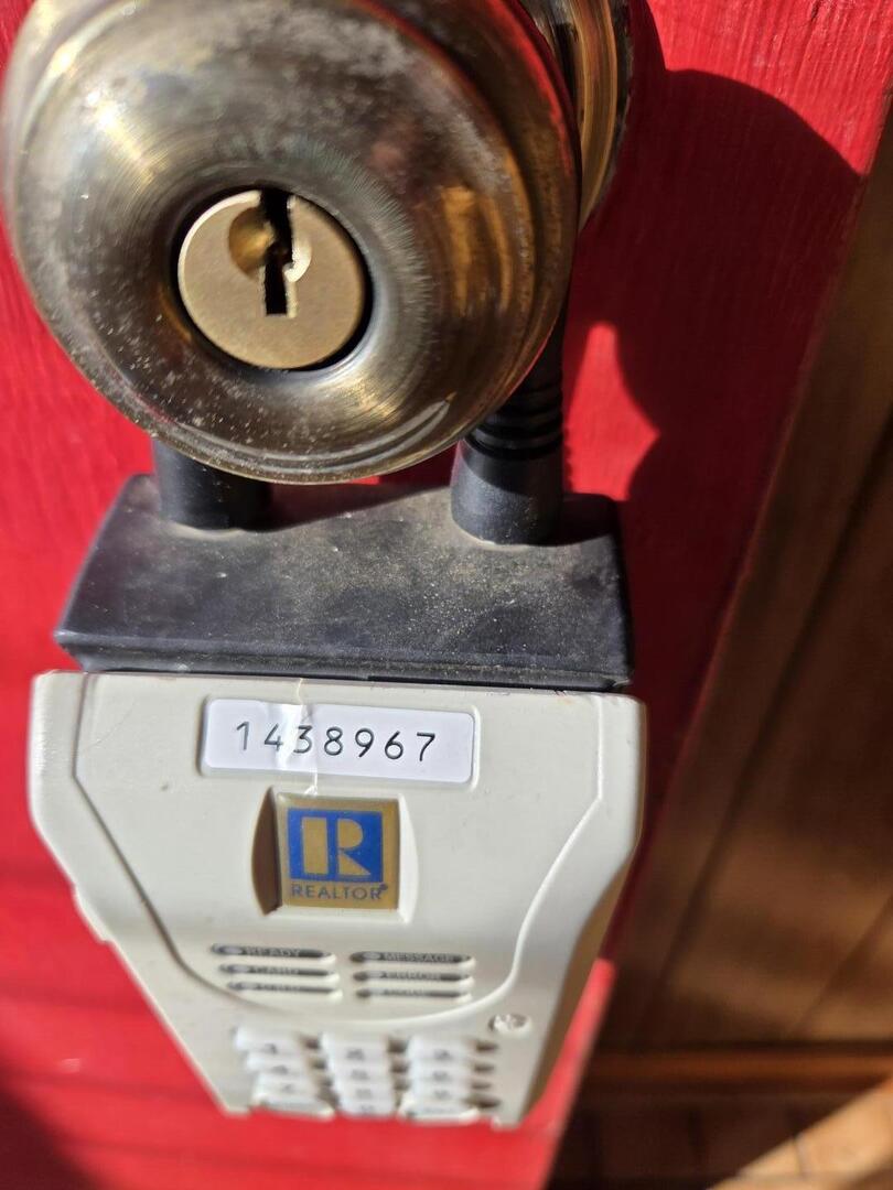 1754 E Lincoln Avenue, Des Plaines, IL 60018