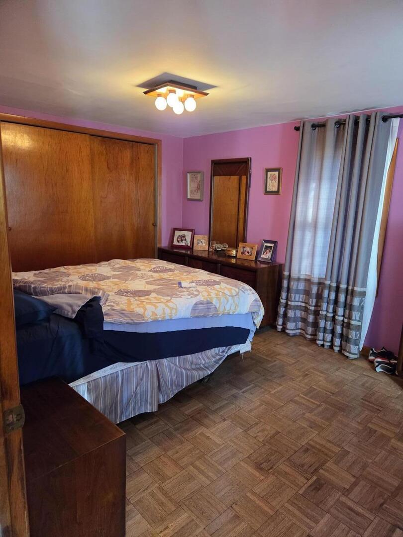 1754 E Lincoln Avenue, Des Plaines, IL 60018