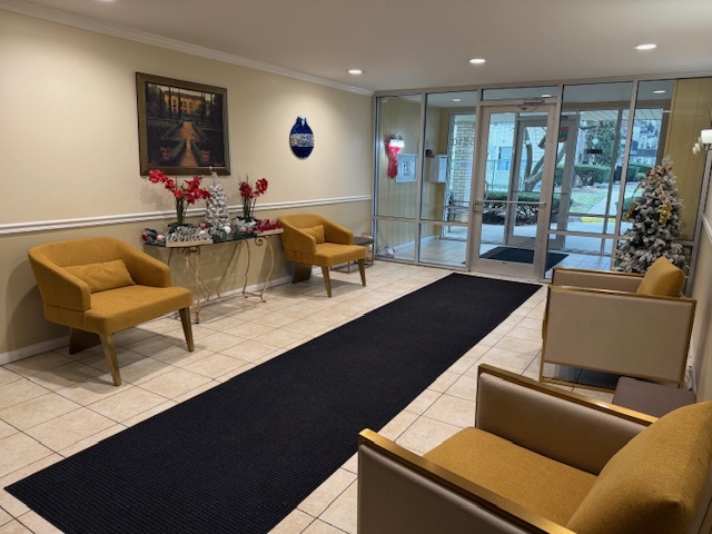 5510 Lincoln Avenue #B409, Morton Grove, IL 60053